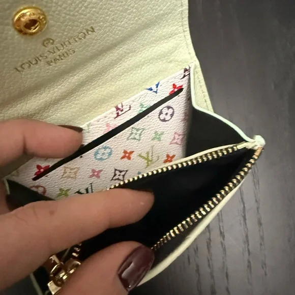 LV Mint Green Card Wallet - Picture 9 of 10
